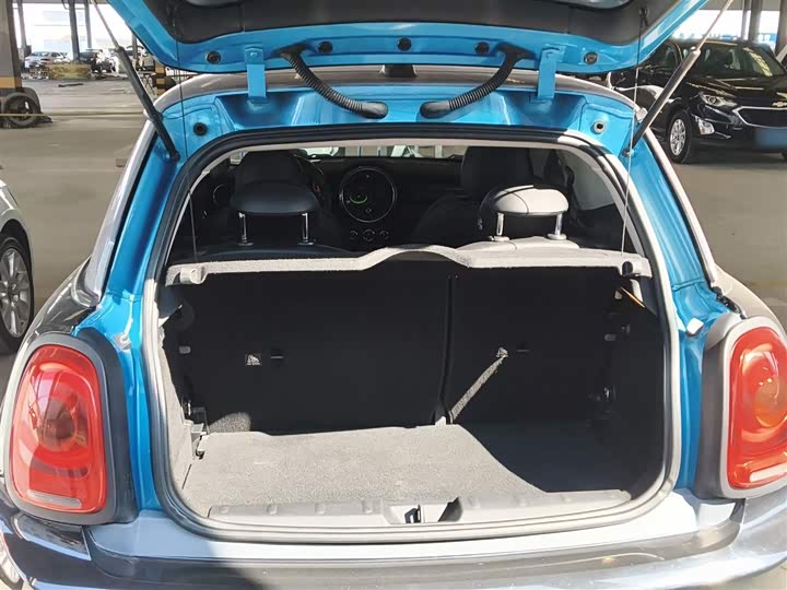 MINI Hatch — фото 12