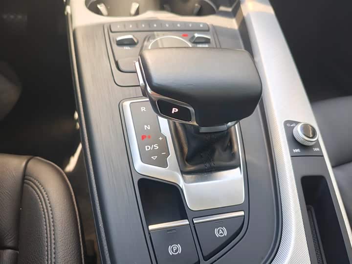 Audi A5 2017 Sportback 40 TFSI — фото 17
