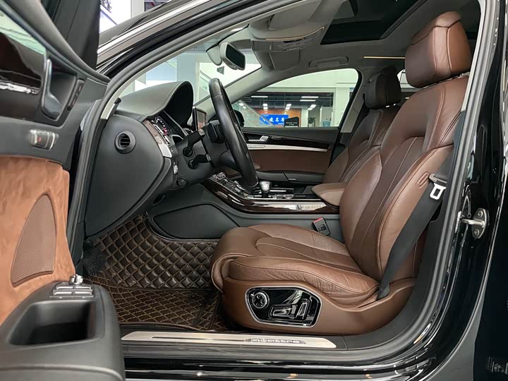 Audi A8 2016 A 8 L 45 TFSI quattro Comfort — фото 6