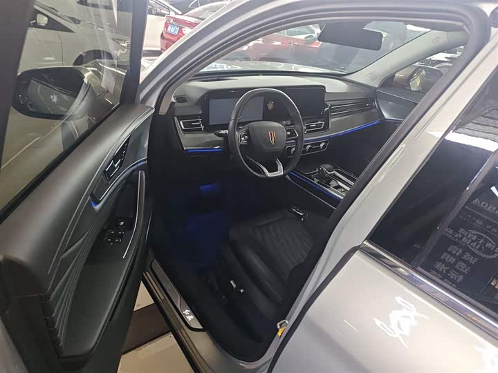 Hongqi HS5 2023 2.0 T Pro — фото 16