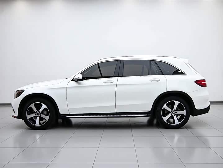 Mercedes-Benz GLC 2019 GLC 260 L 4 MATIC Luxury — фото 5