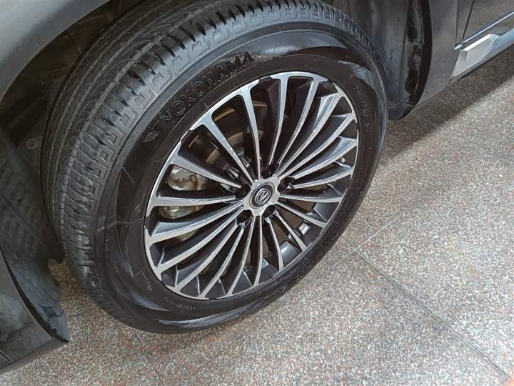 Changan CS95 2019 2.0 T 2 WDLuxury — фото 25
