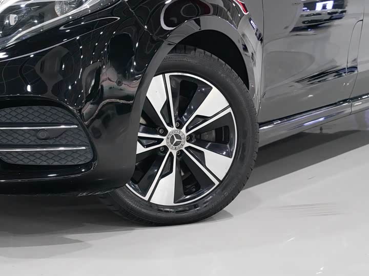 Mercedes-Benz V-Class 2021 V 260 L — фото 3