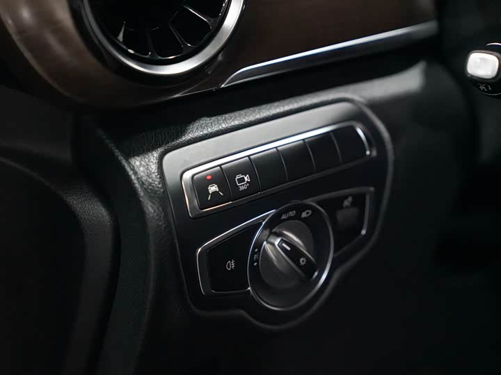 Mercedes-Benz V-Class 2021 V 260 L — фото 12