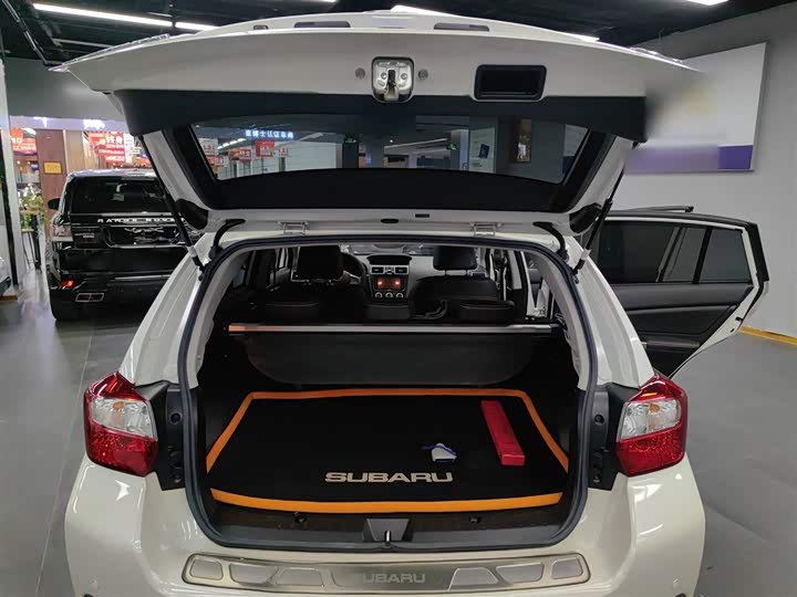 Subaru XV 2015 2.0i — фото 15