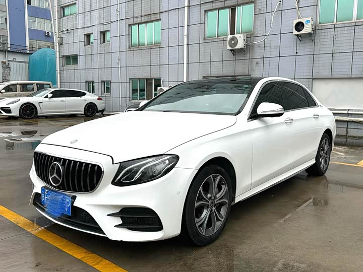 Mercedes-Benz E-Class 2017 E 300 L Luxury — фото 1