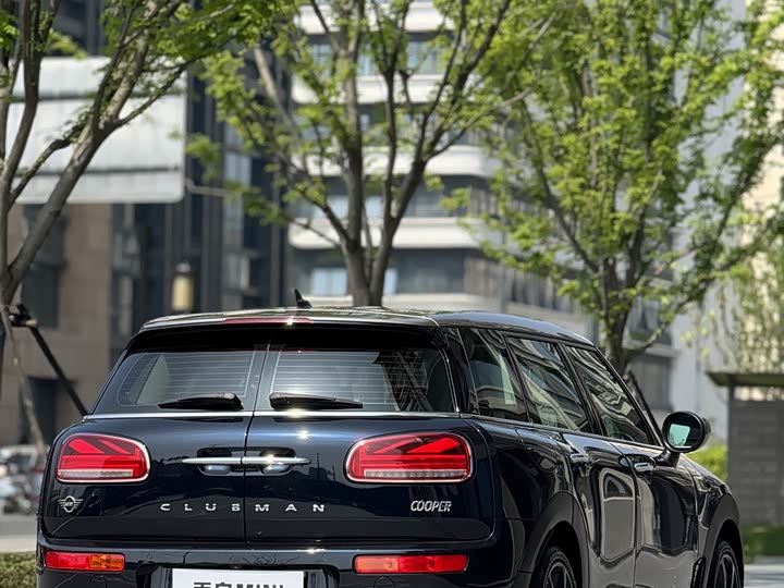 MINI Clubman — фото 3
