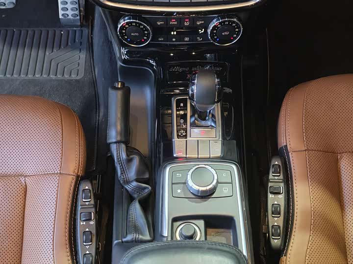 Mercedes-Benz G-Class 2018 G 500 designo — фото 14
