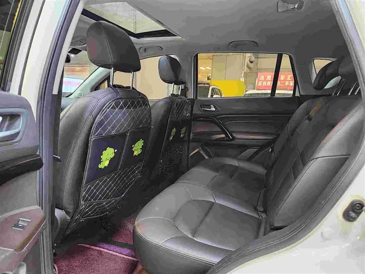 Trumpchi GS4 2017 235 T MT 2 WD — фото 9