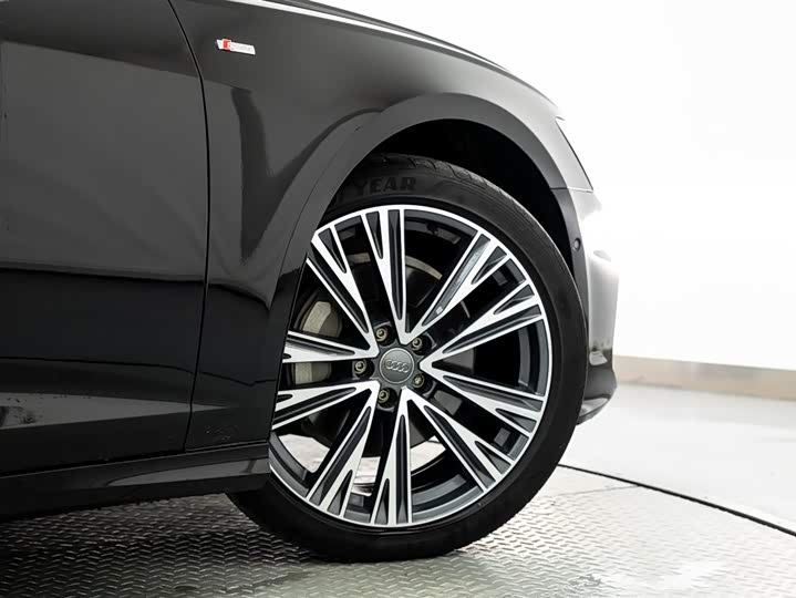 Audi A6L 2022 45 TFSI quattro — фото 19