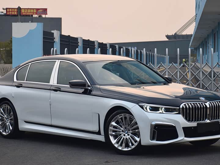 BMW 7-Series 2016 730 Li Leading — фото 3