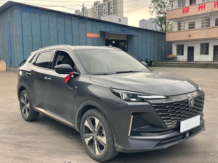 Changan CS55 PLUS 2022 1.5 T DCTPremium — фото 3
