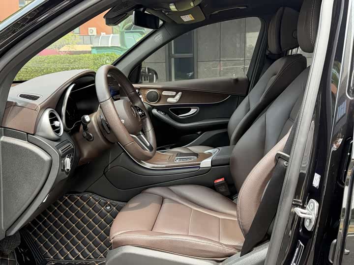 Mercedes-Benz GLC 2022 GLC 300 L 4 MATIC — фото 10