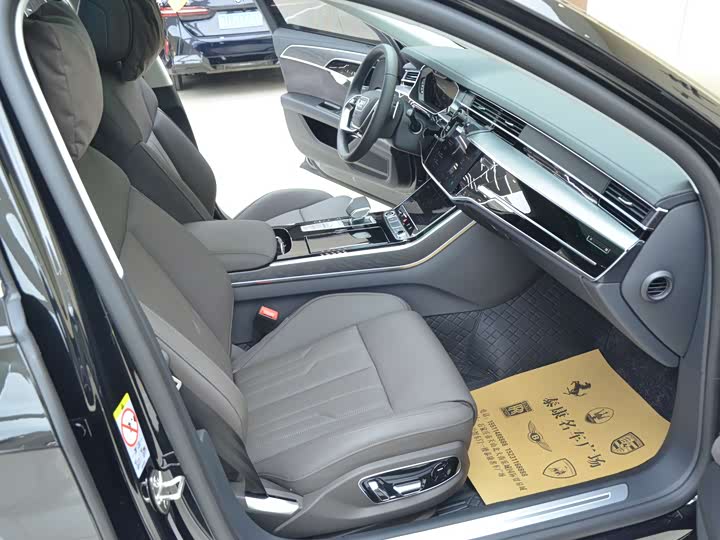 Audi A8 2026 A 8 L 45 TFSI quattro Luxury — фото 14