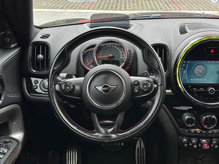 MINI Hatch — фото 12
