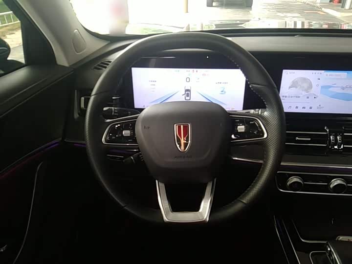 Hongqi HS5 2023 2.0 T Pro — фото 11