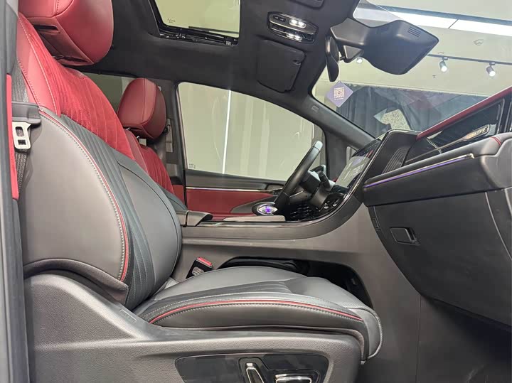 Trumpchi M8 2023 400 T — фото 35