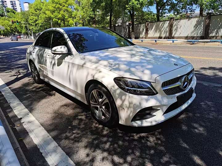 Mercedes-Benz C-Class C 260 L спорт — фото 3