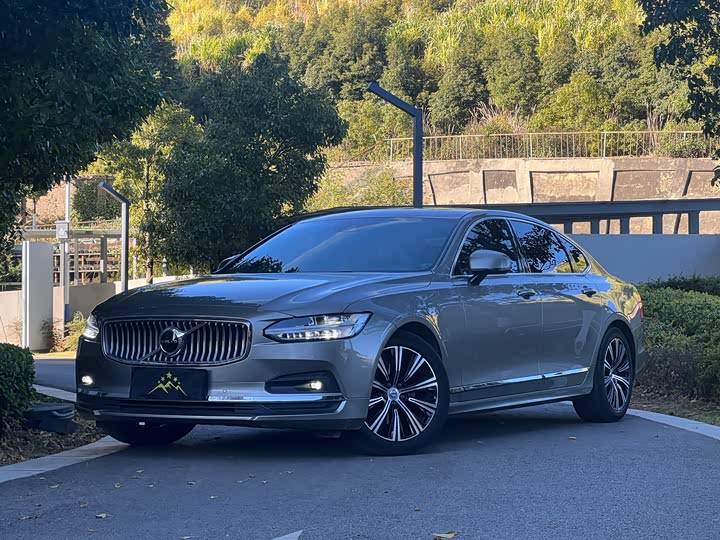 Volvo S90 2021 B 5 — фото 1