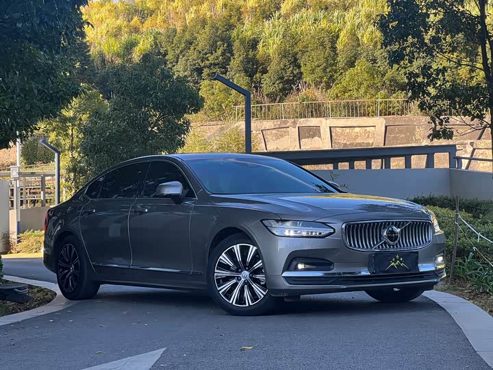 Volvo S90 2021 B 5 — фото 2