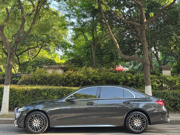 Mercedes-Benz C-Class 2025 C 260 L — фото 3