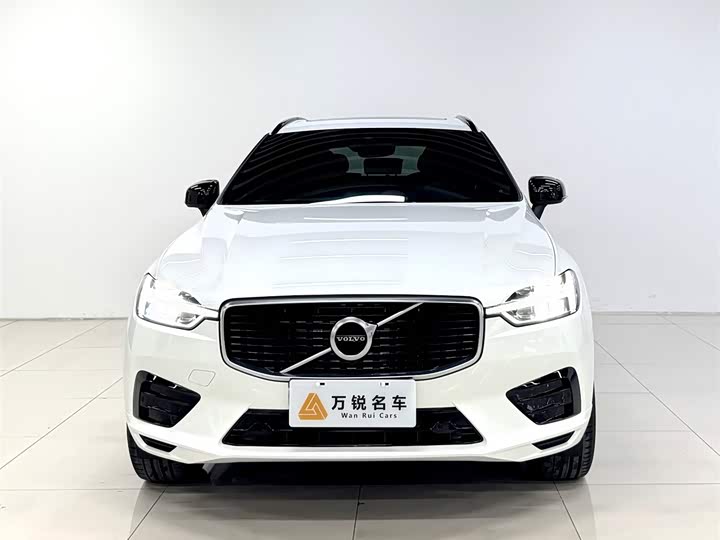 Volvo XC60 T5 полный привод спорт — фото 2