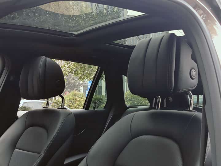 Mercedes-Benz GLC 2017 GLC 260 4 MATIC — фото 20