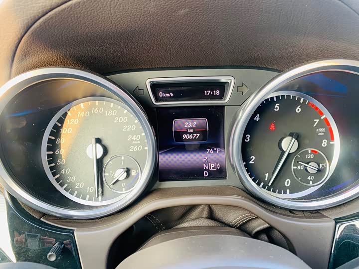 Mercedes-Benz GL-Class 2016 GL 450 4 MATIC — фото 16