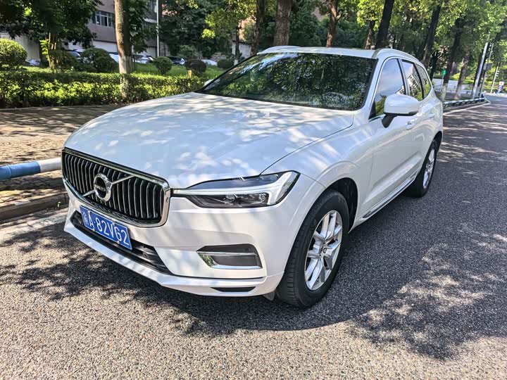 Volvo XC 60 2021 T 5 4 WD