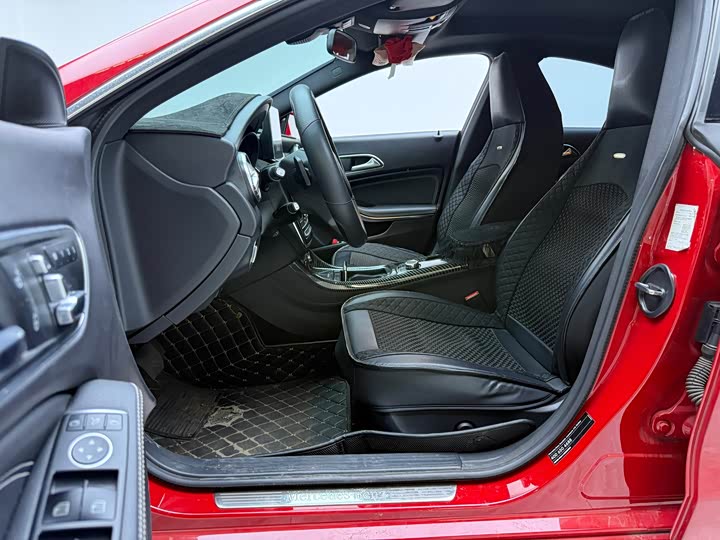 Mercedes-Benz CLA — фото 4
