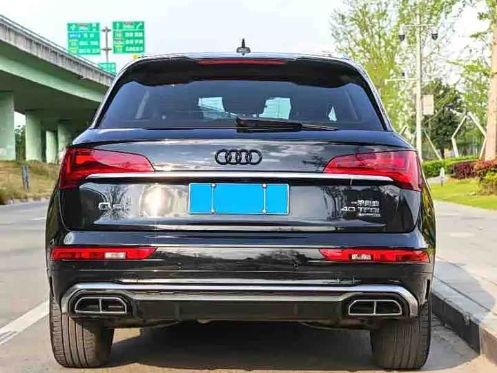 Audi Q5L 40T люкс-динамик — фото 5