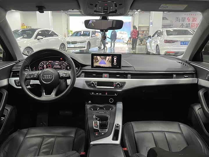 Audi A4L 2018 30 40 TFSI — фото 6