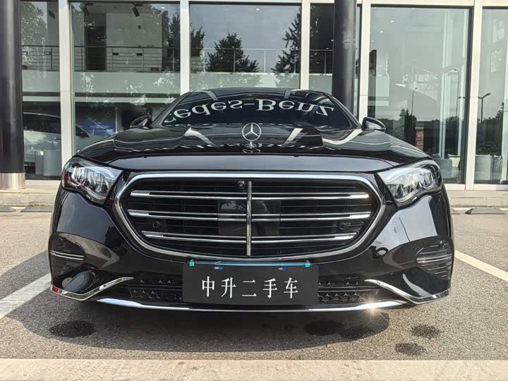 Mercedes-Benz E-Class рестайлинг E 260 L — фото 2