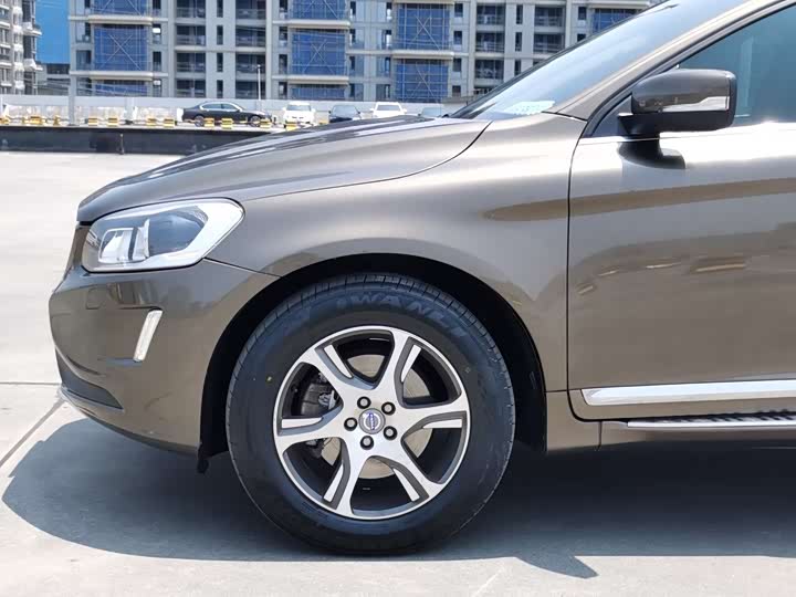 Volvo XC60 2015 T 5 AWD — фото 3