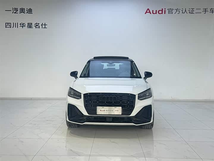 Audi Q2L 2024 35 TFSI — фото 2