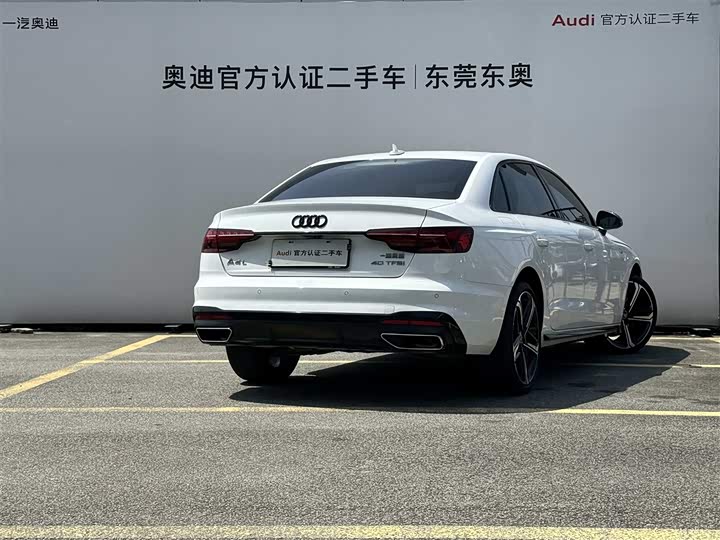 Audi A4L 2024 40 TFSI — фото 4