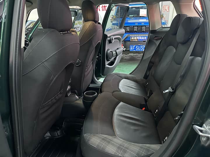 MINI Hatch — фото 11