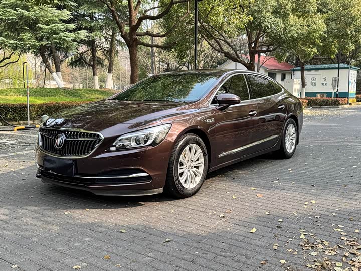 Buick LaCrosse — фото 3