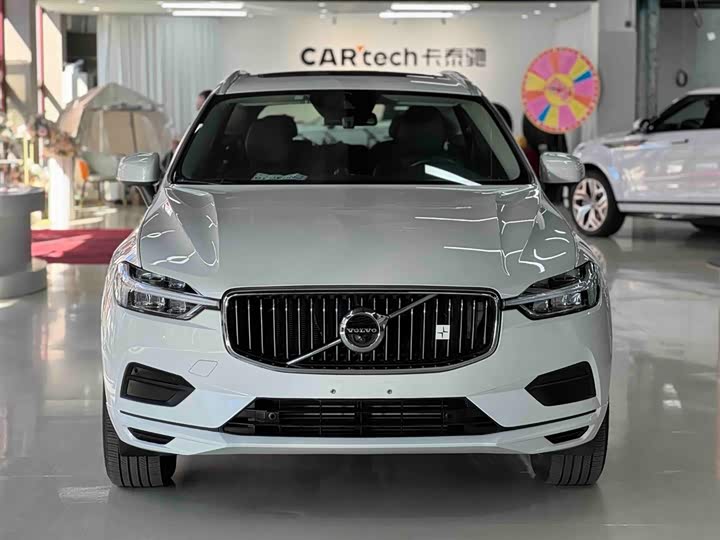 Volvo XC60 2019 T 5 4 WD VI — фото 2