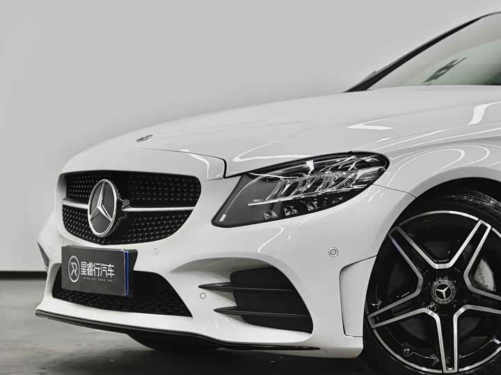 Mercedes-Benz C-Class — фото 28