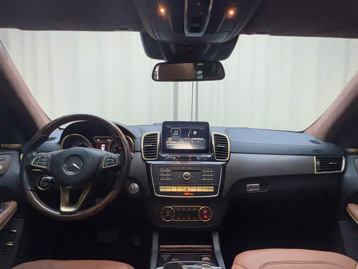 Mercedes-Benz GLS 2017 GLS 500 4 MATIC — фото 11