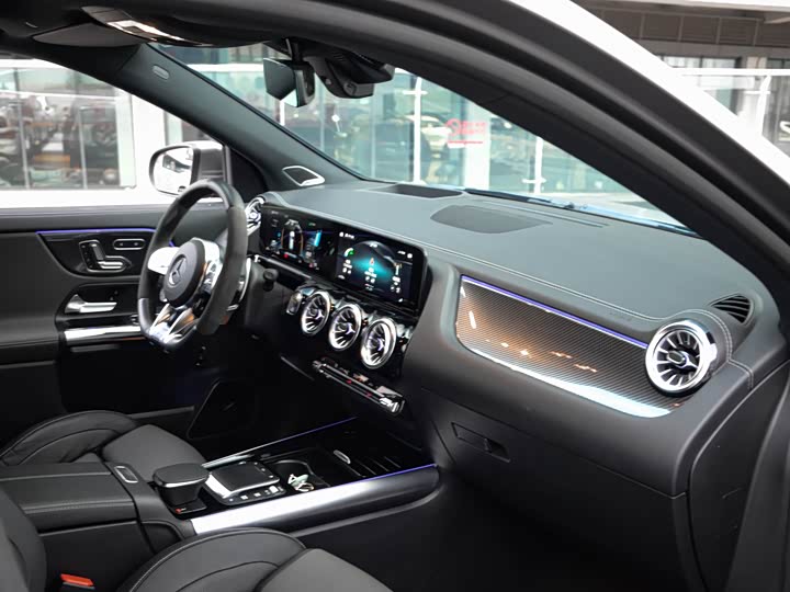 Mercedes-Benz GLA 2021 AMG GLA 45 4 MATIC+ — фото 15