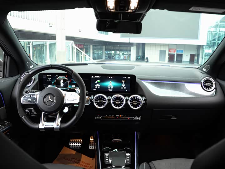 Mercedes-Benz GLA 2021 AMG GLA 45 4 MATIC+ — фото 19