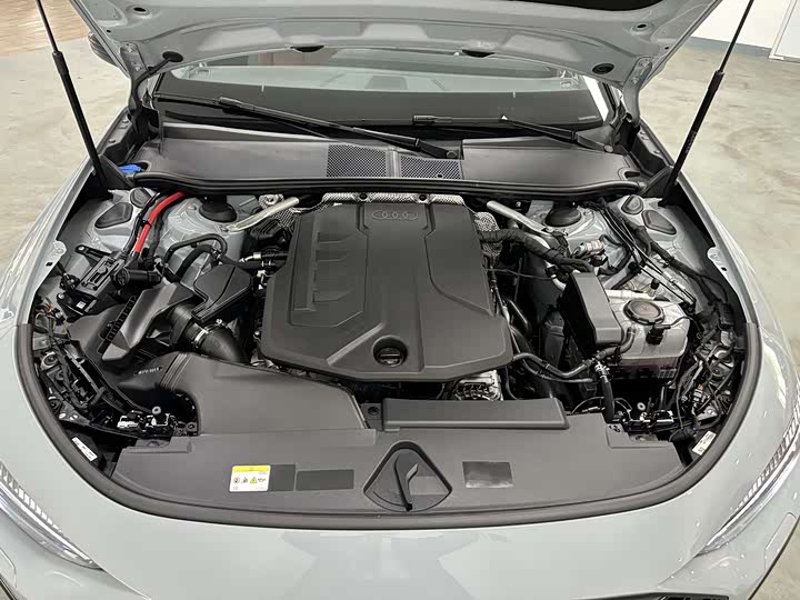 Audi A5L 2026 2.0 T Plus — фото 18