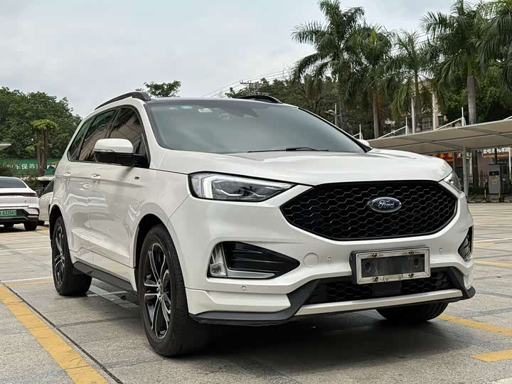 Ford Edge — фото 3