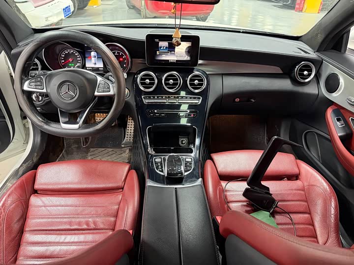 Mercedes-Benz C-Class 2018 C 200 — фото 7