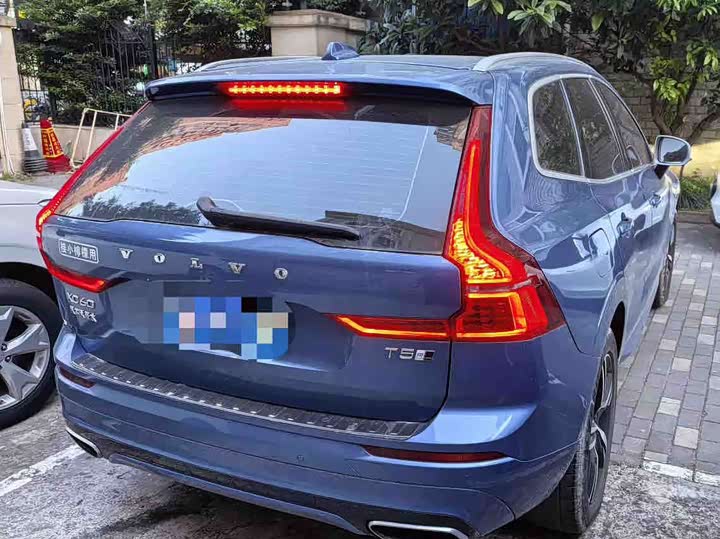 Volvo XC60 2019 T 5 4 WD VI — фото 5