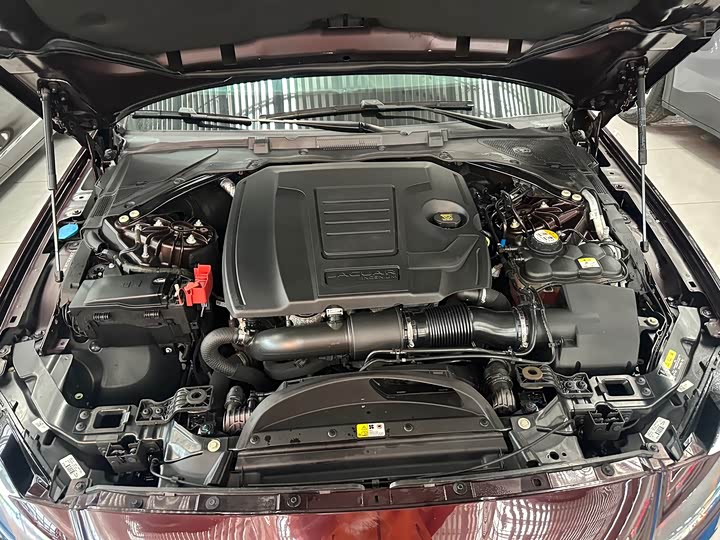 Jaguar XFL 2020 XFL 2.0 T P 200 2 WD — фото 14