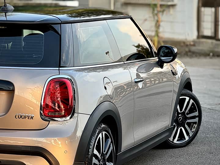 MINI Hatch — фото 16