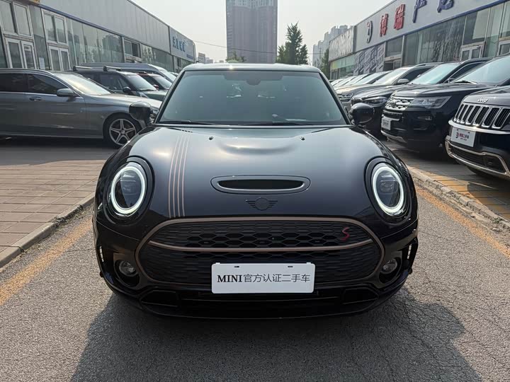 MINI Clubman — фото 2